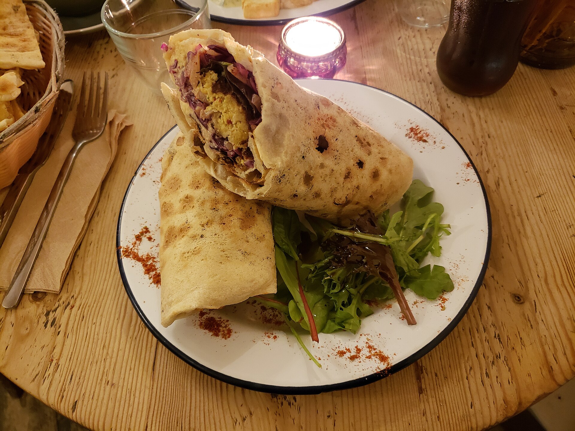 Falafel Wrap, Wraps & Burgers